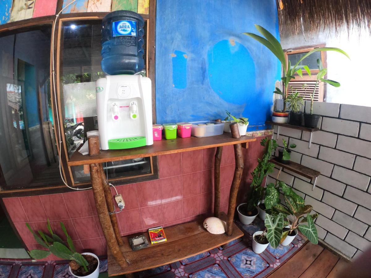 Owl Hostel Karimunjawa Exterior foto